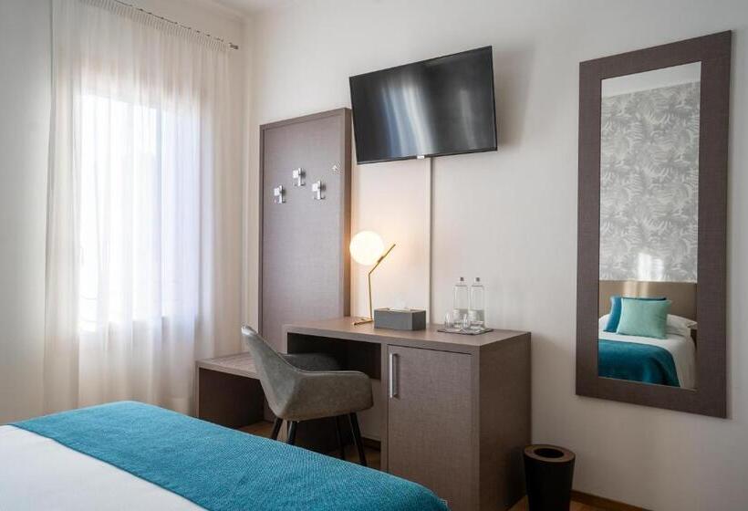 اتاق سوپریور سه تخته, B&b Villa Rosa