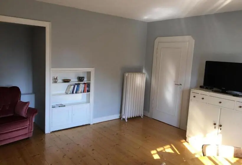 庭の見える１ベッドルームアパートメント, Villa Erbschloe