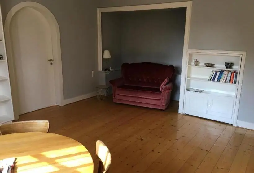 庭の見える１ベッドルームアパートメント, Villa Erbschloe