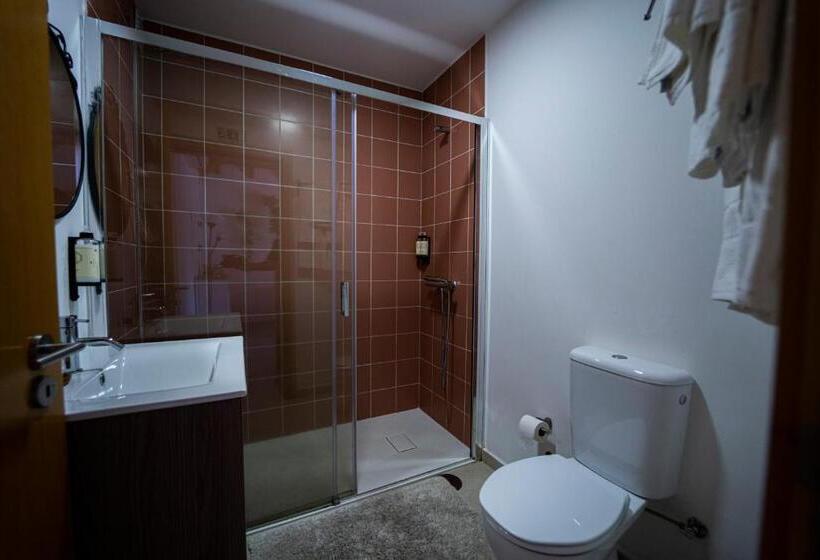 Дом 1 Спальня, Peso Village