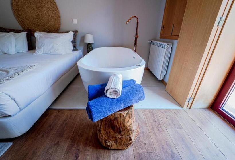 Люкс с гидромассажем, Peso Village