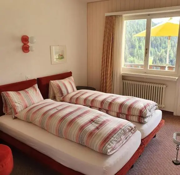 Standard-huone Parveke, Zarera