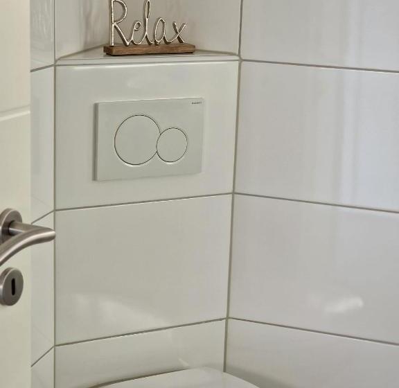 חדר אקונומי, Haus Rheinsheimer Scheuer