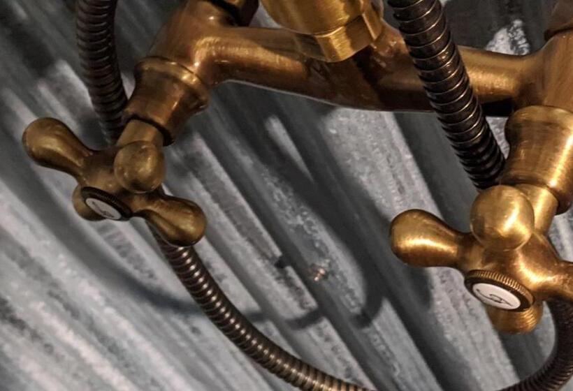 高级大房间, La Gourmandine