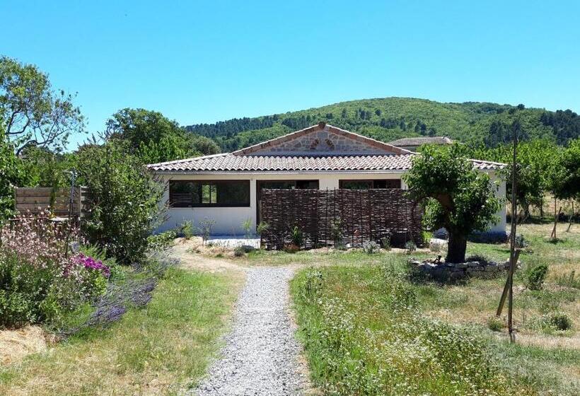 带1个卧室带花园景观的公寓, La Gourmandine