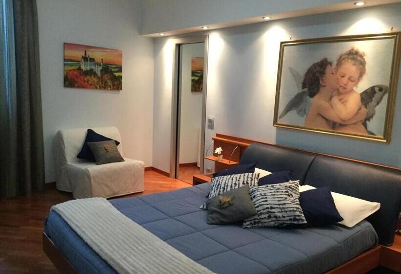 スーペリアの４人部屋, B&b La Favola