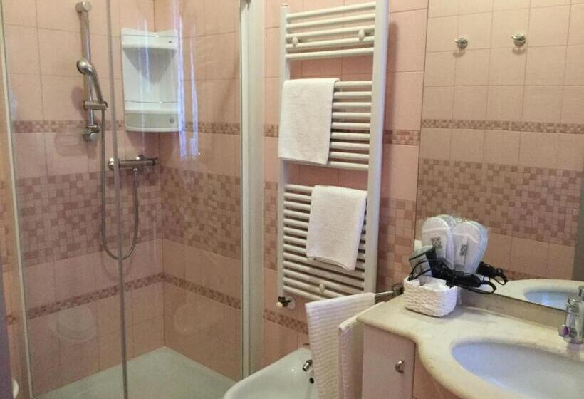 スタンダードルーム, B&b La Favola