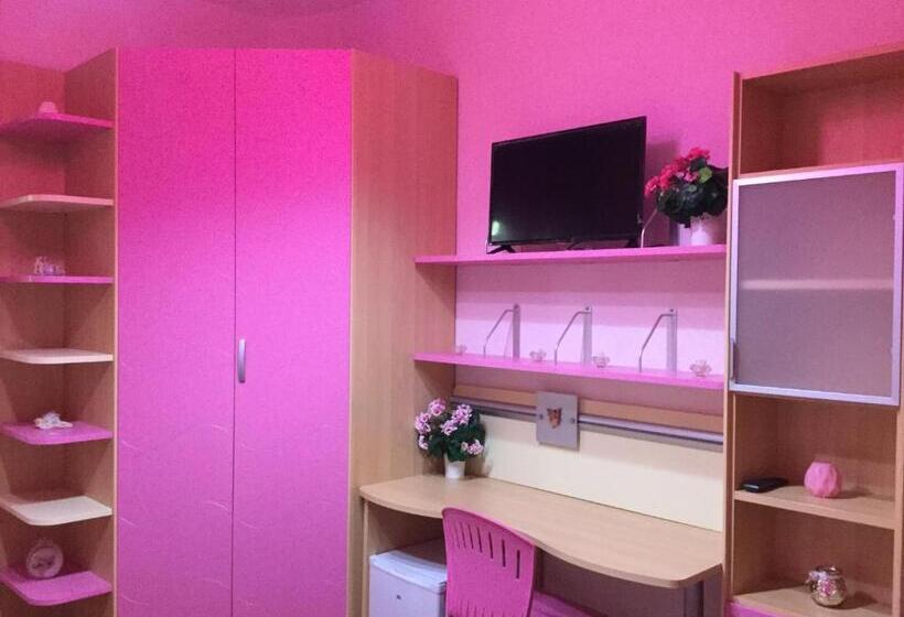 スタンダードルーム, B&b La Favola