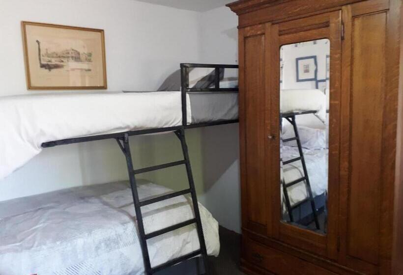 Апартаменты 1 Спальня, Aandrus Bnb