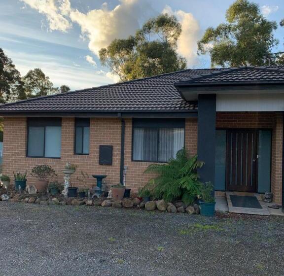 חדר דלוקס, Mijen S Manor