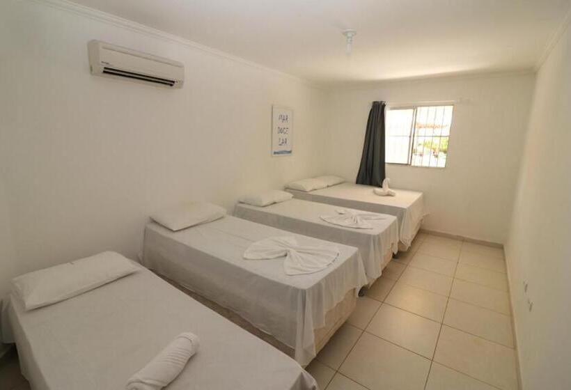 샬레, Condomínio Na Beira Mar