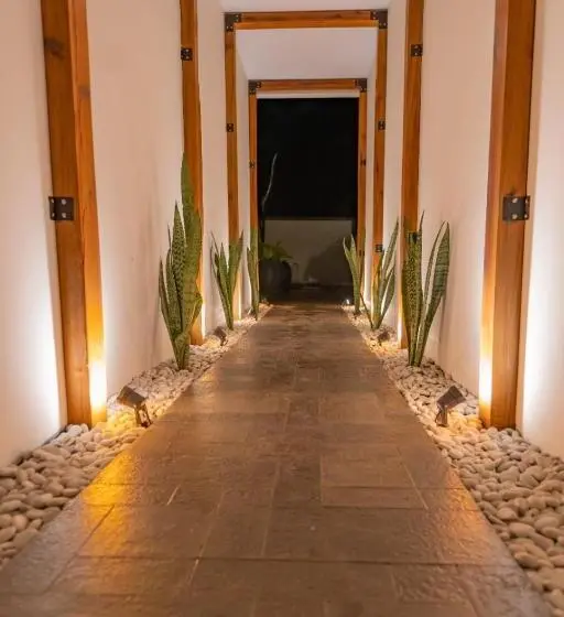 Quarto Estandar, Fredelia Homestay