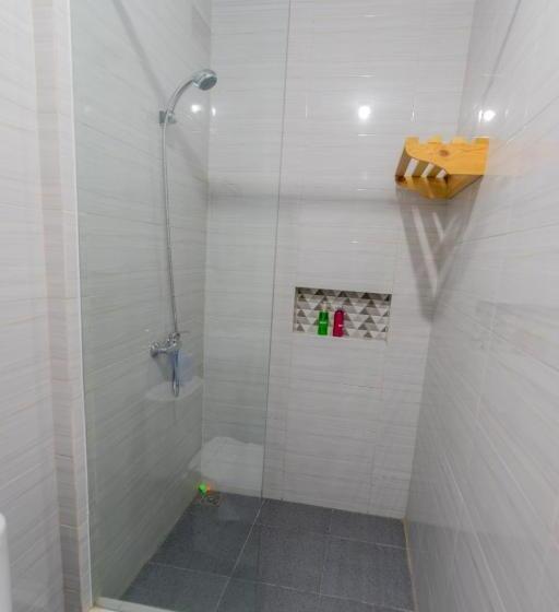 غرفة قياسية, Fredelia Homestay