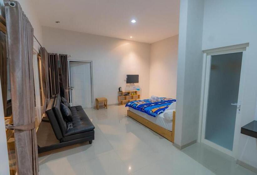 Семейный Номер, Fredelia Homestay