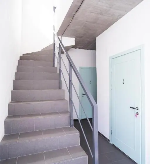 استودیوی استاندارد, House 22a Apartments