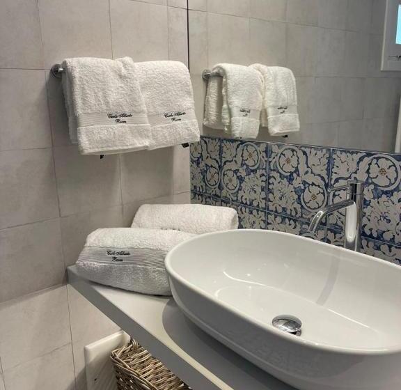 テラス付スイート, Carlo Alberto Room