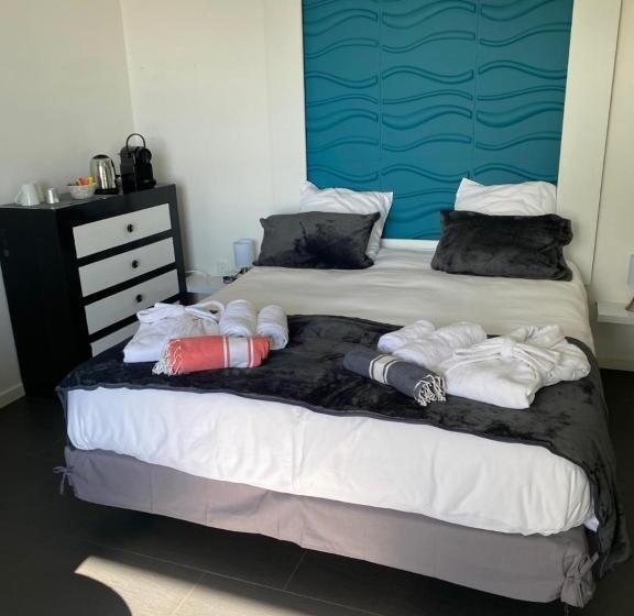 اتاق لوکس با چشمانداز دریا, Chambres D Hôtes Casa Cosy