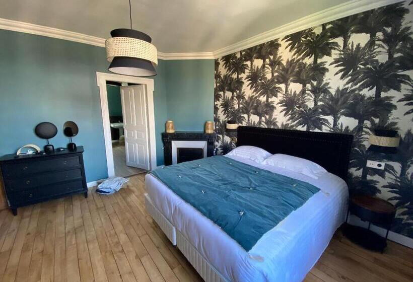 家庭套房, Maison Blanche Chartres   Maison D Hôtes 5 étoiles