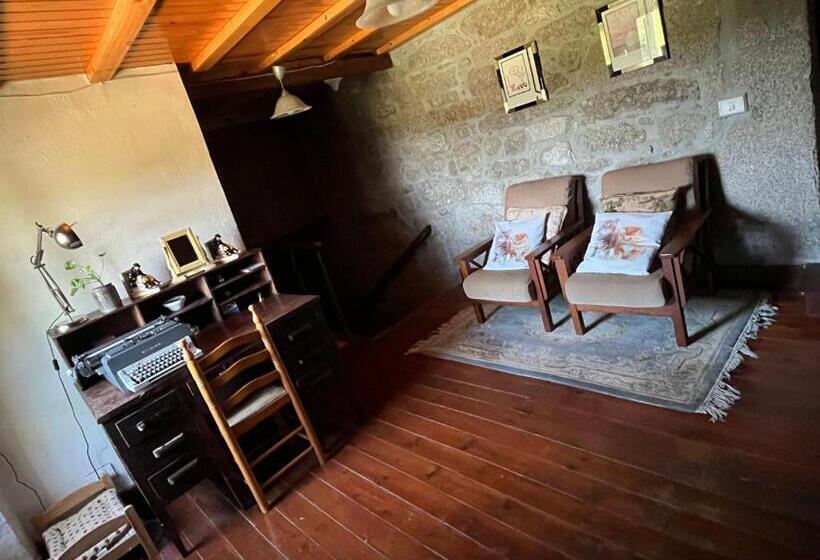 خانه 1 خوابه, Albergue Rectoral De Romean