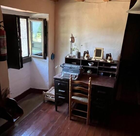 침실 1개 주택, Albergue Rectoral De Romean