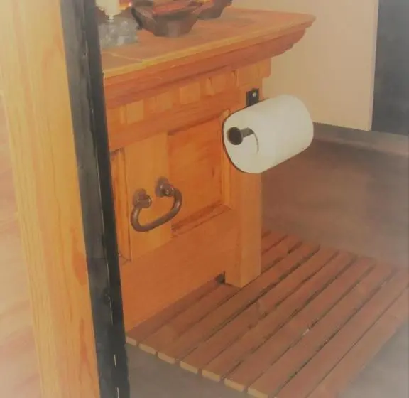 Perhehuone, B&b Uniikki Majoitus Maalaisidyllissä