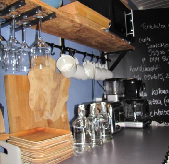 غرفة عائلية, B&b Uniikki Majoitus Maalaisidyllissä