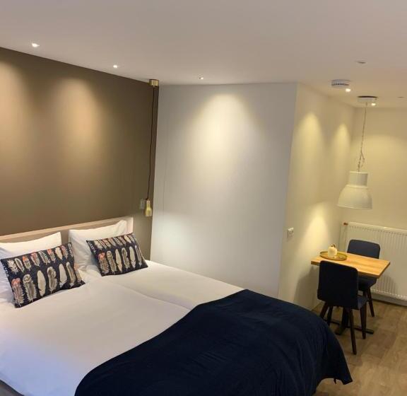 Студия Deluxe, Dorpslogies Adema