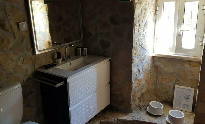 スイート, Al Haoleguesthouse