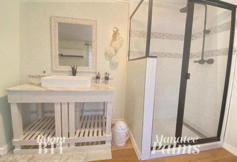 带园景的小型套房, Manatee Palms