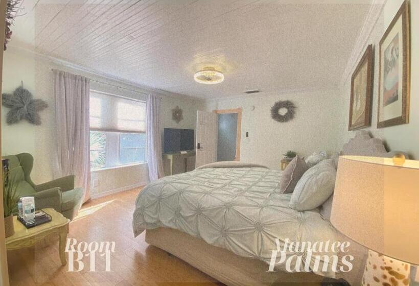 带园景的小型套房, Manatee Palms