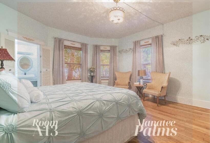 带大床的标准间, Manatee Palms