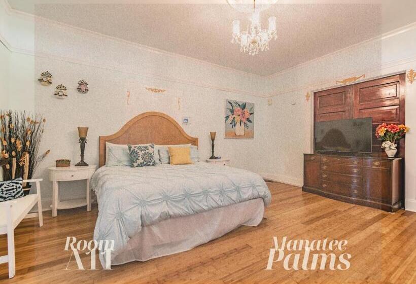 带大床的标准间, Manatee Palms