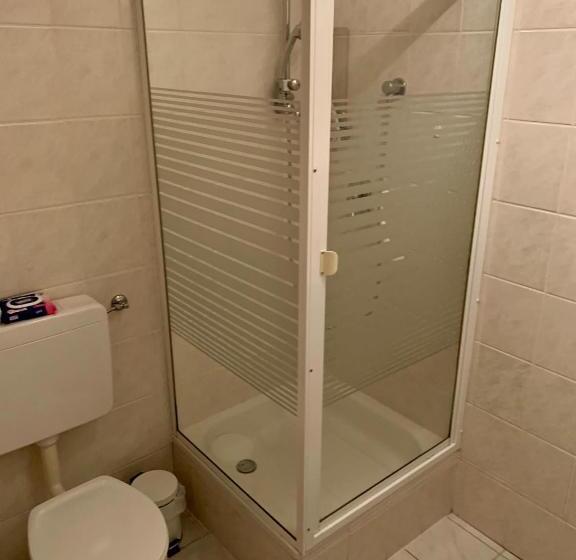 스탠다드 룸, Haus Am Burghain