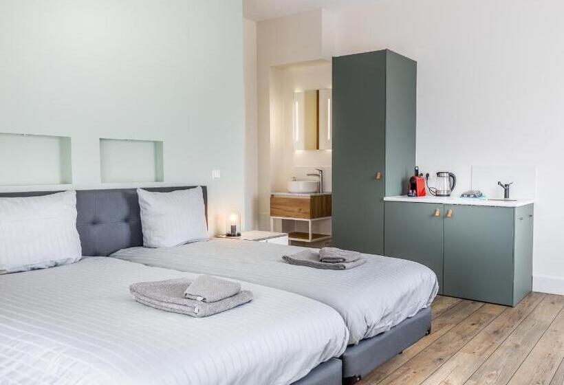 اتاق لوکس, Singel 9