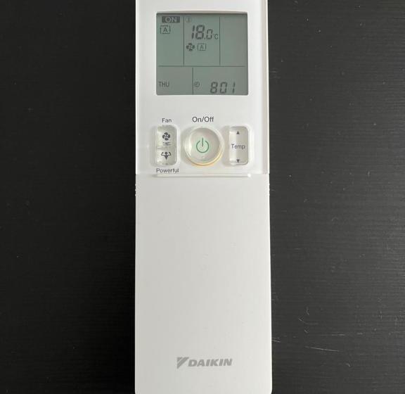 اتاق لوکس, Singel 9