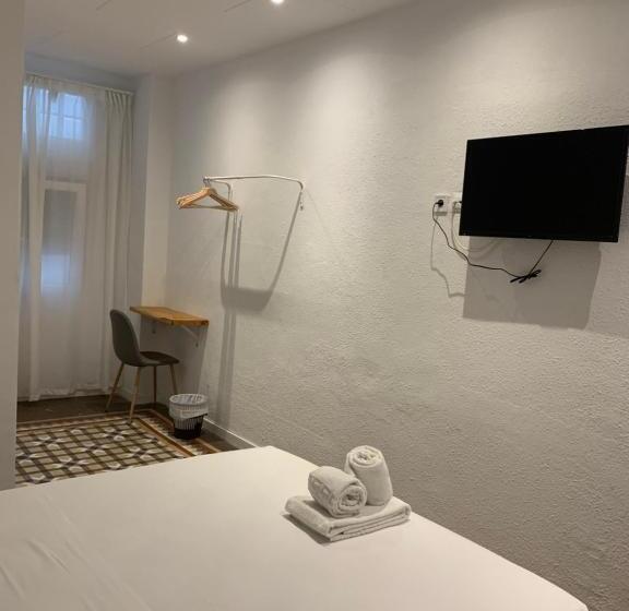 غرفة قياسية, Star Home