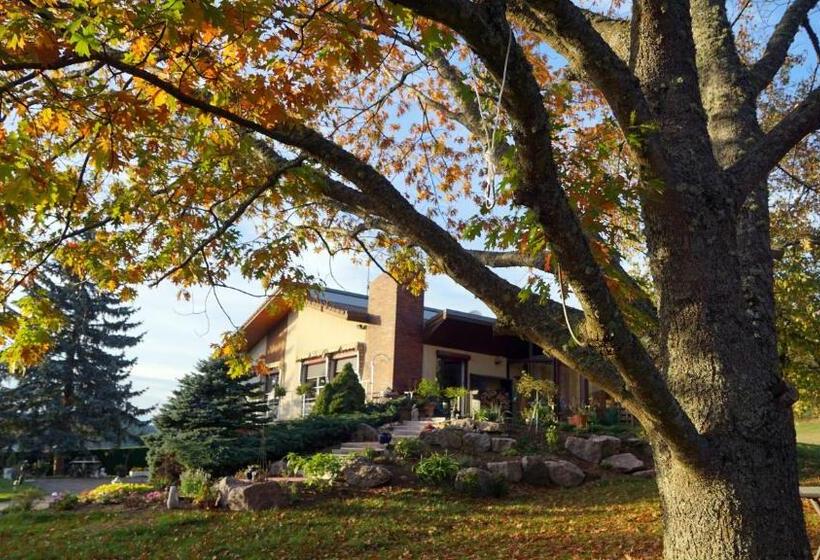 标准房带园景, Chambres D Hôtes De L Avison