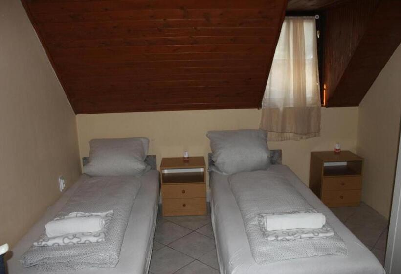 Номер Superior, Koloska Apartmanház