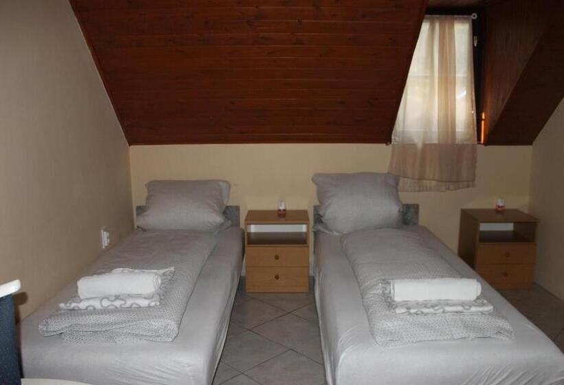 Номер Superior, Koloska Apartmanház