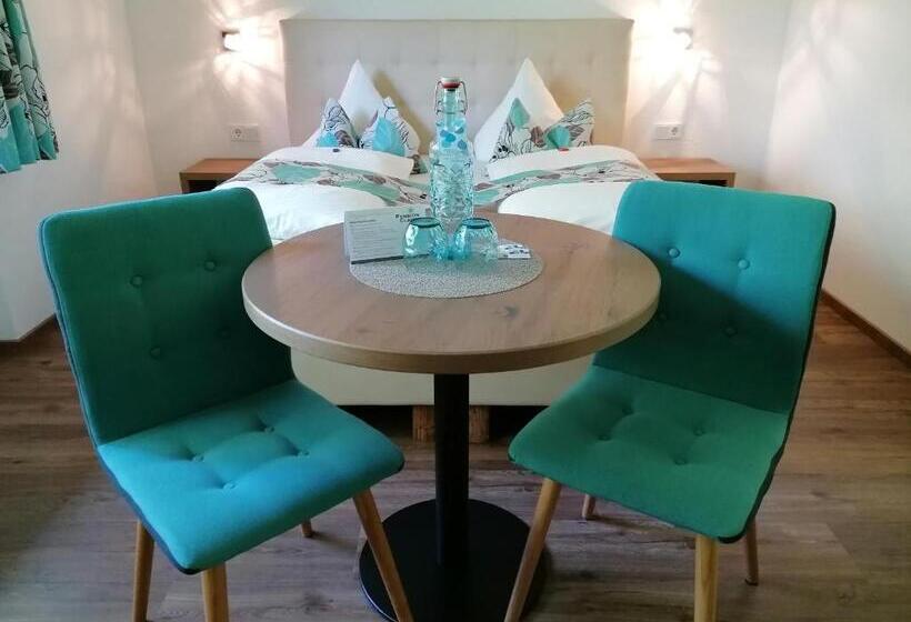 Standard-huone, Pension Claudia Zell Am See