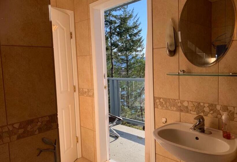 Büyük Çift Kişilik Yataklı Standart Oda, Sterling Cove