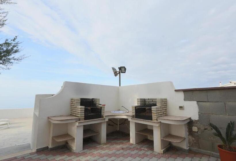 2ベッドルームアパートメント, Cannotta Beach Stromboli