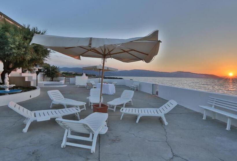 Апартаменты 2 Спальни, Cannotta Beach   Stromboli