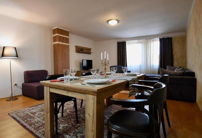 Люкс Повышенной Комфортности, Dolomiti Apartments
