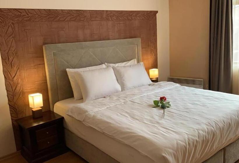Люкс Повышенной Комфортности, Dolomiti Apartments