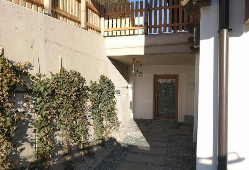 1 Bedroom Apartment Mountain View, Haus Ingrid
