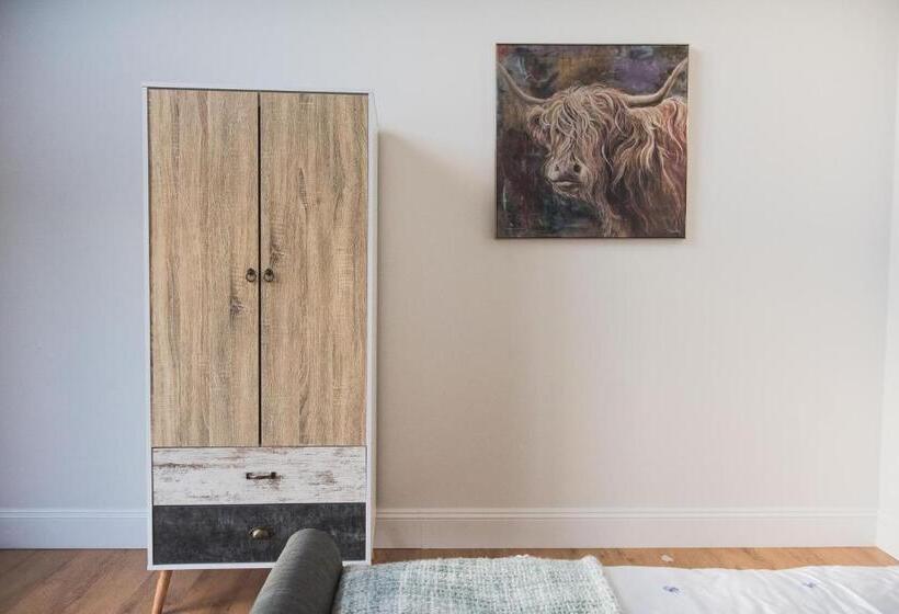 テラス付き1ベッドルームアパートメント, Cheltenham View Lodge