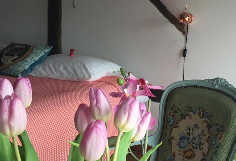 Standard room with outdoor bath, Puurteuven B&b Tussen Kunst En Natuur