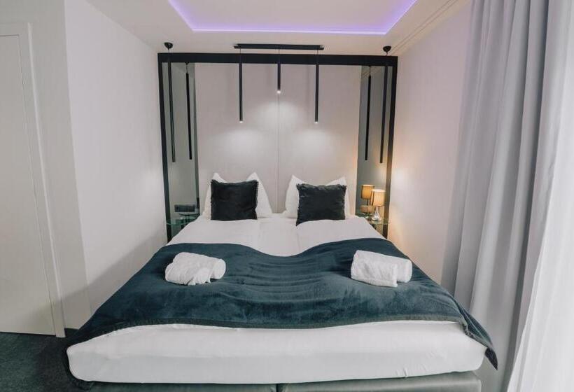 Номер Стандарт с Балконом, The Place Boutique & Design Hotel Flachau