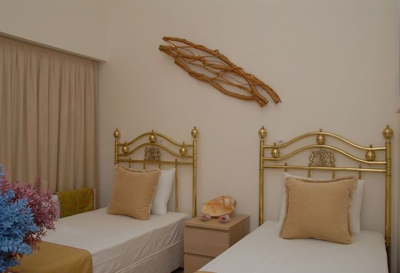 スーペリアトリプルルーム, Han